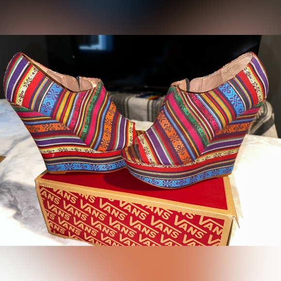 Steve Madden Heels - Picture 7 of 7